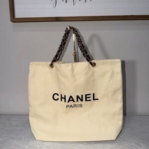 GWP Cream Canvas Tote Bag with Chain Handles